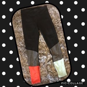 LULU LEMON PANTS size 4
